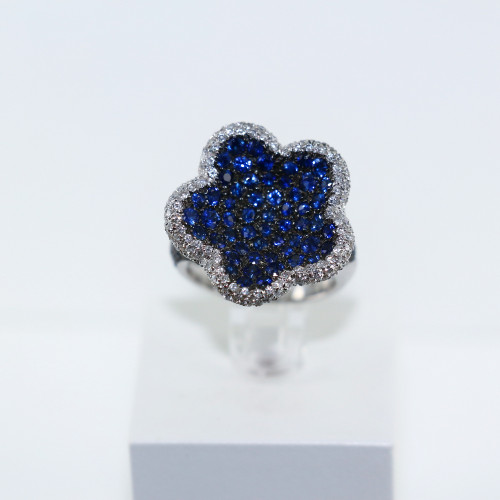 Bague "fleur" saphirs et diamants