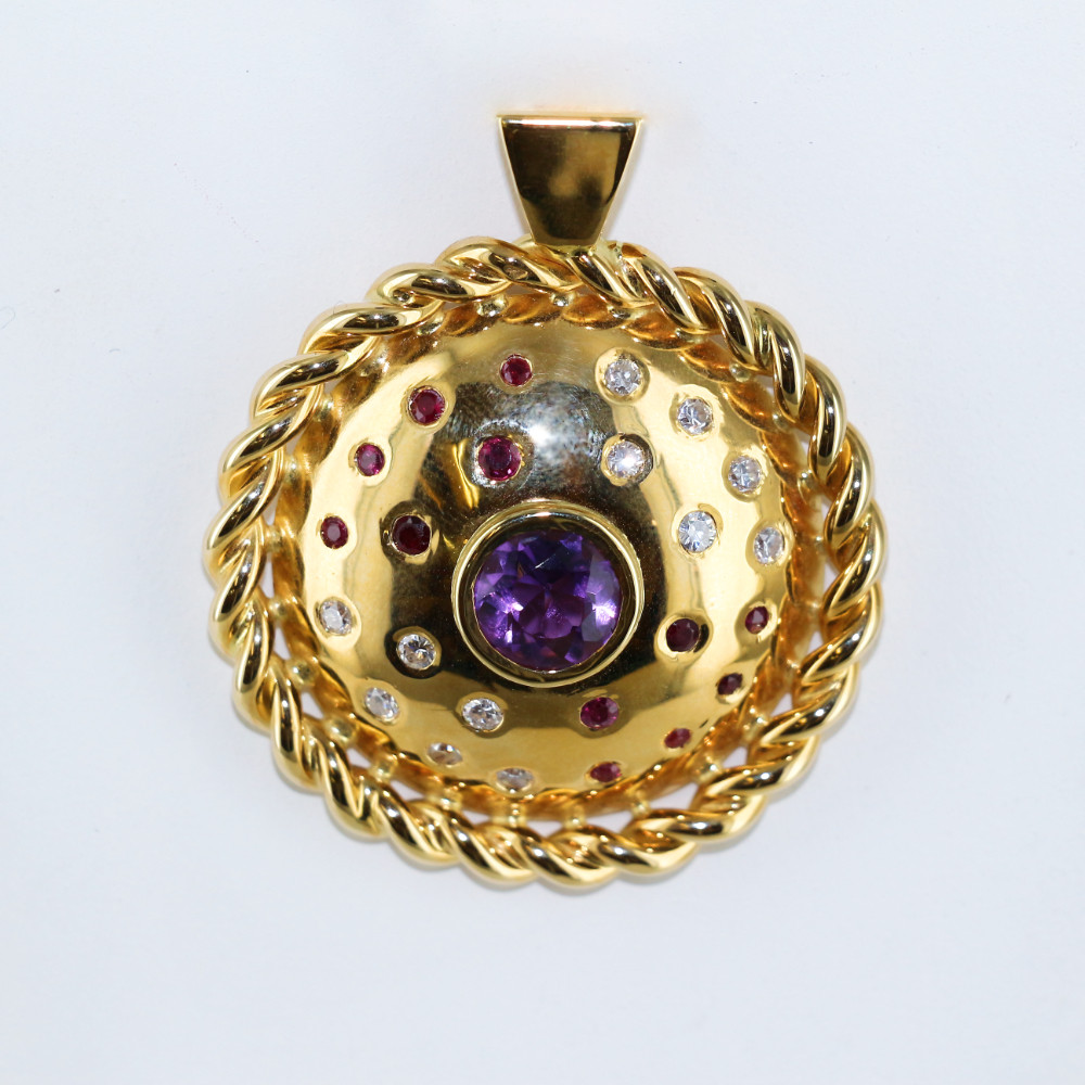 Pendentif "Bouclier"