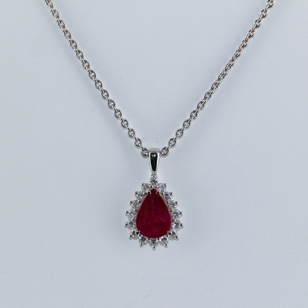 Pendentif "poire" rubis et diamants