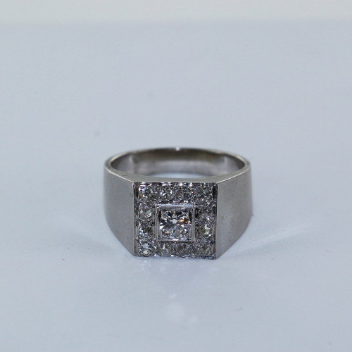 Chevalière or gris et diamants