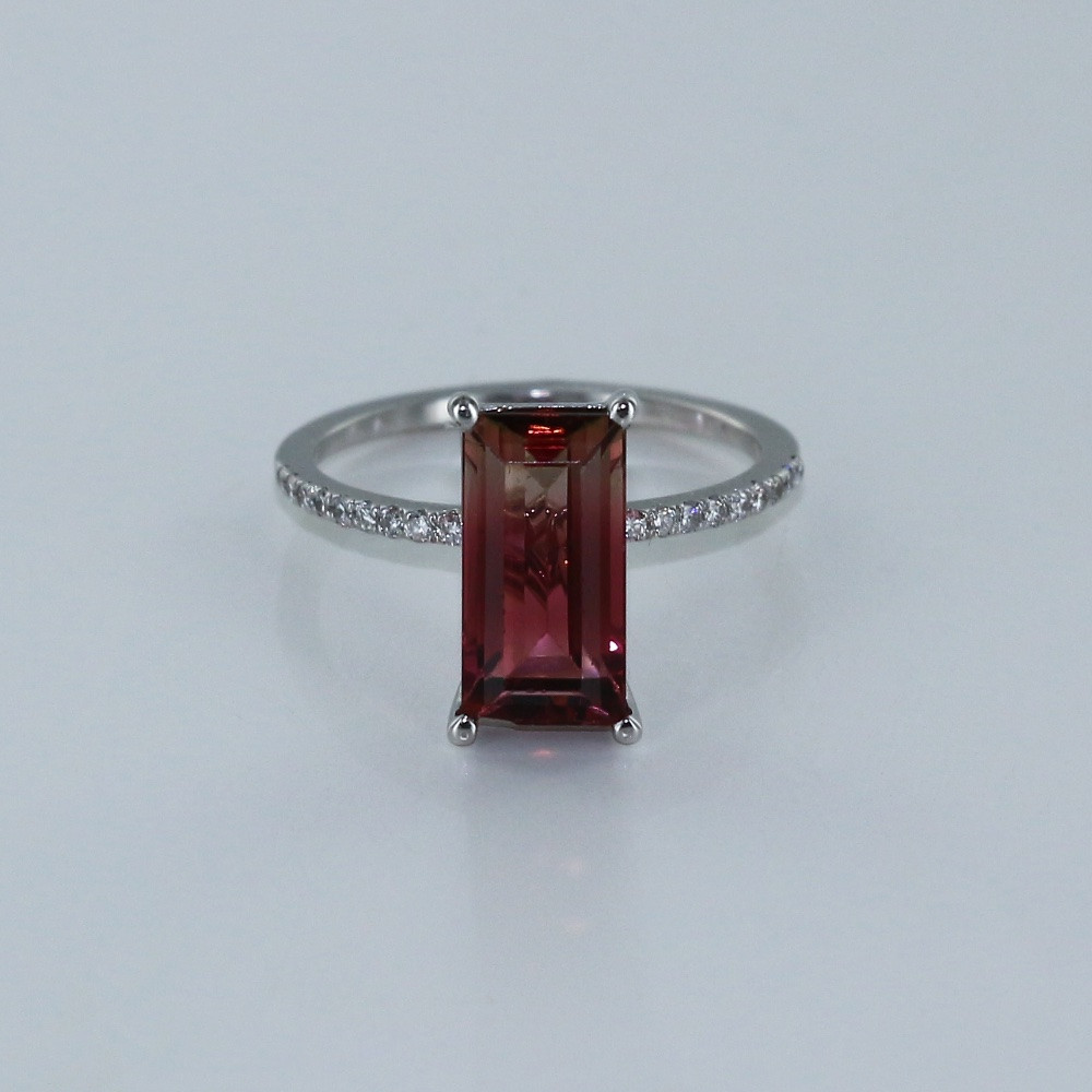 Bague fine tourmaline rectangle et diamants