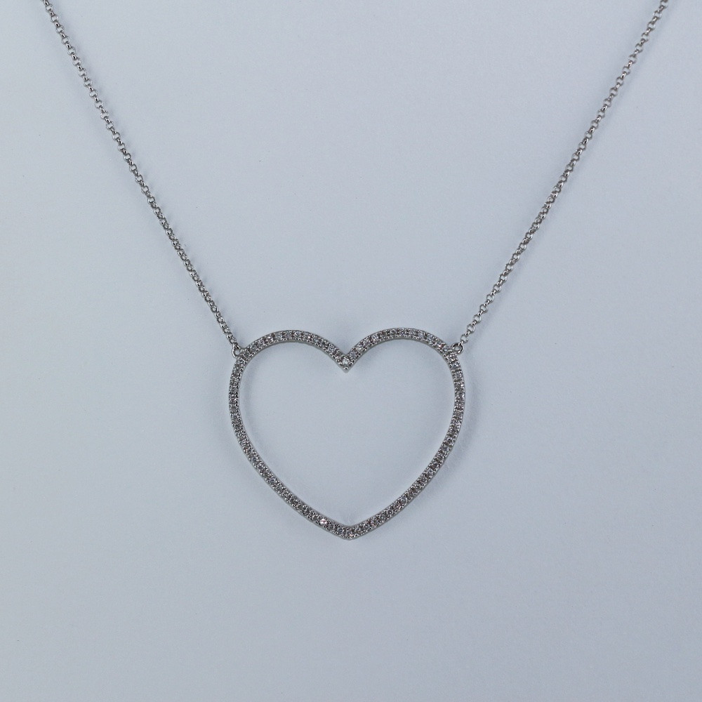Collier coeur en diamants