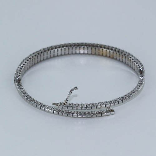 Bracelet jonc en diamant